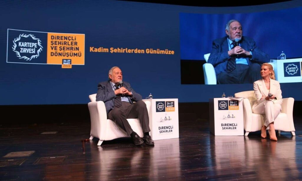 Prof. İlber Ortaylı: “Türkiye Şehirleşirken Kapıda Düşman Bekliyordu”