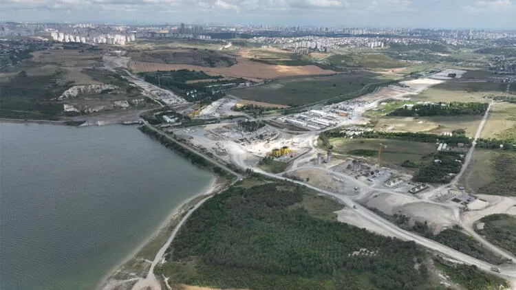 Kanal İstanbul’un ilk köprüsü yükseliyor